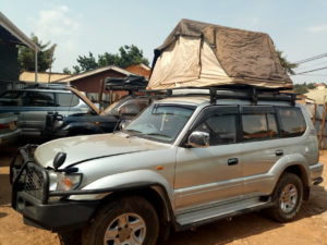 4x4 rooftop tent car